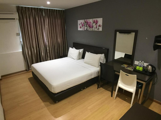 Bedroom 3, Padungan Hotel, Kuching