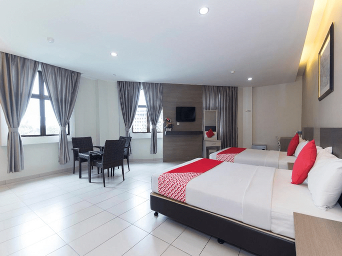 Hotel Suria Malaqa - Tap to explore photos
