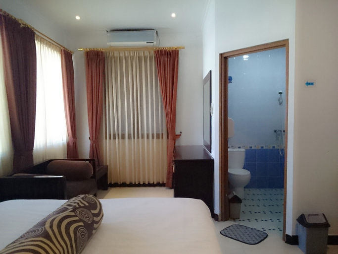 Hotel Unik, Bandung