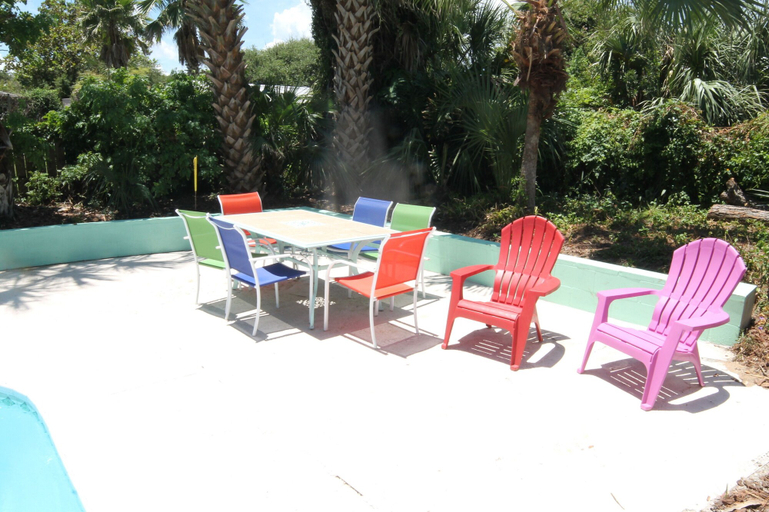 Others 4, Atlantic Oasis - Upper Unit, Saint Johns
