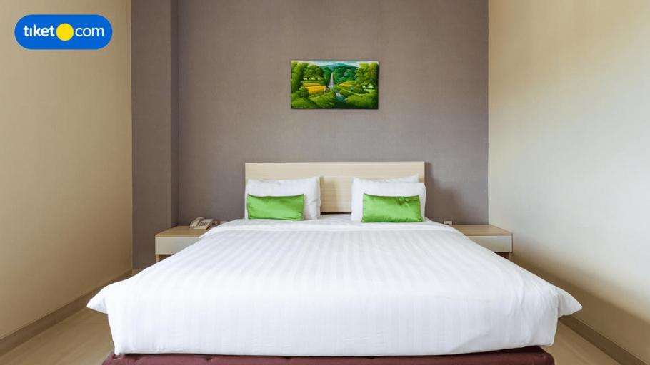 Bedroom 8