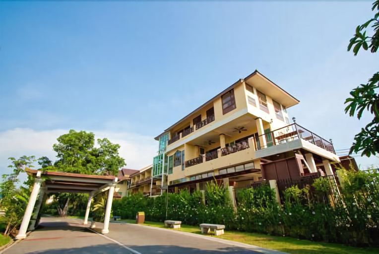 Suphan Lake Hometel, Lat Krabang