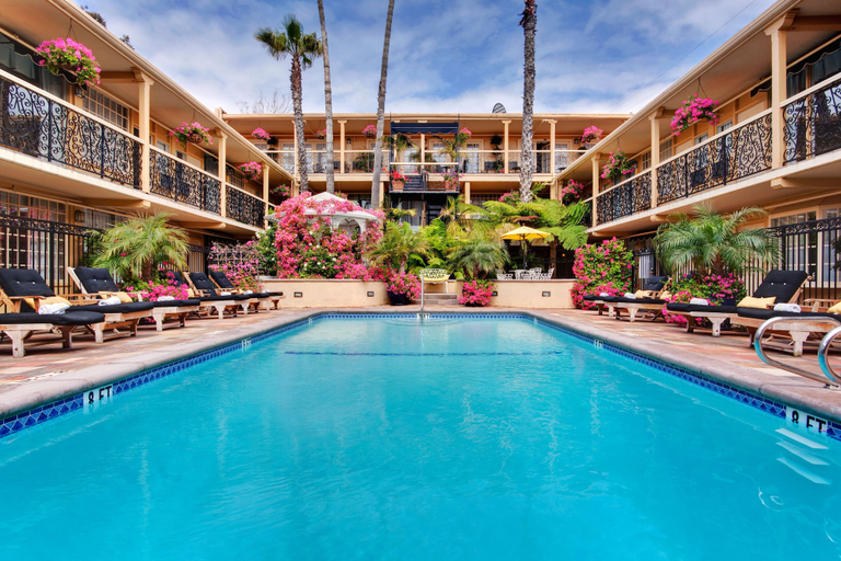 Sport & Beauty 5, 14 West Laguna Beach, Orange