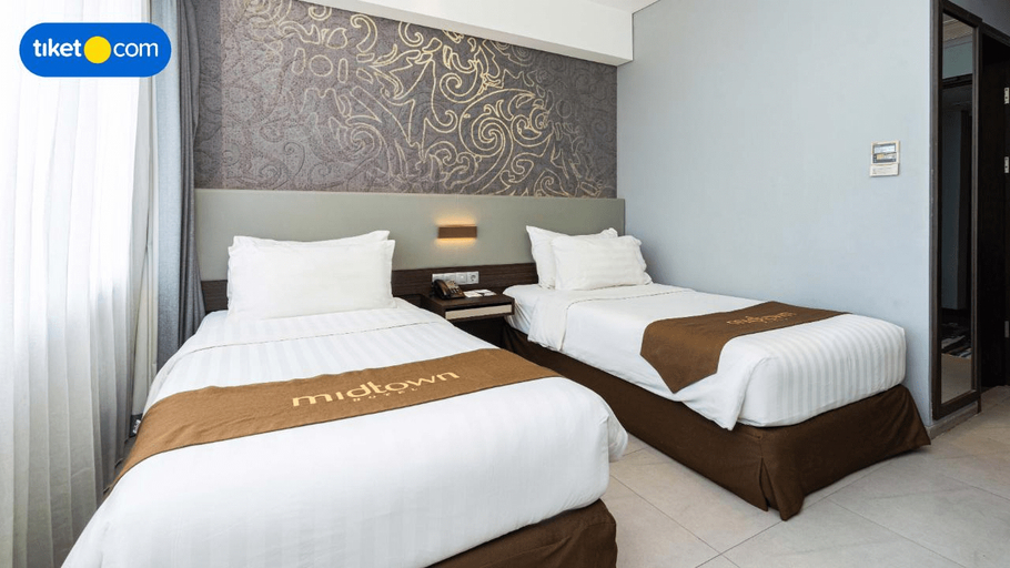 Midtown Hotel Samarinda Room Type - Groovy Twin Room Breakfast