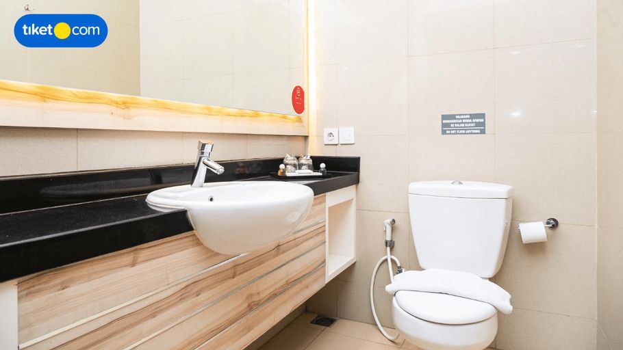 Bathroom 2