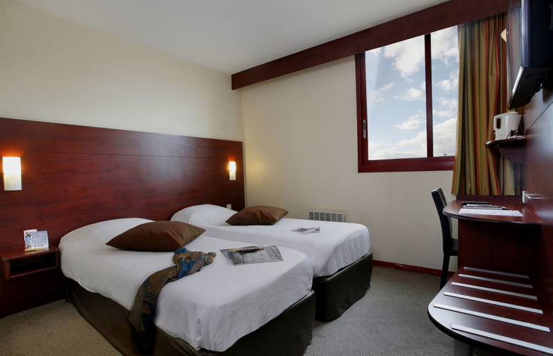 Bedroom 3, Hotel Gallieni, Hauts-de-Seine