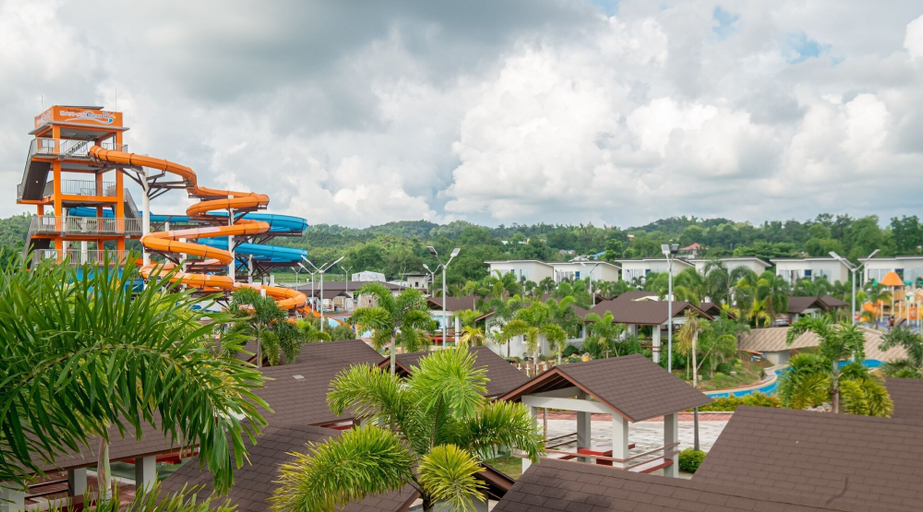 Exterior & Views 4, Ban-aw Candon, Candon City
