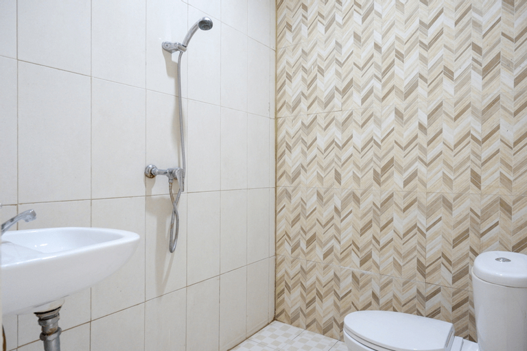 Bathroom 4