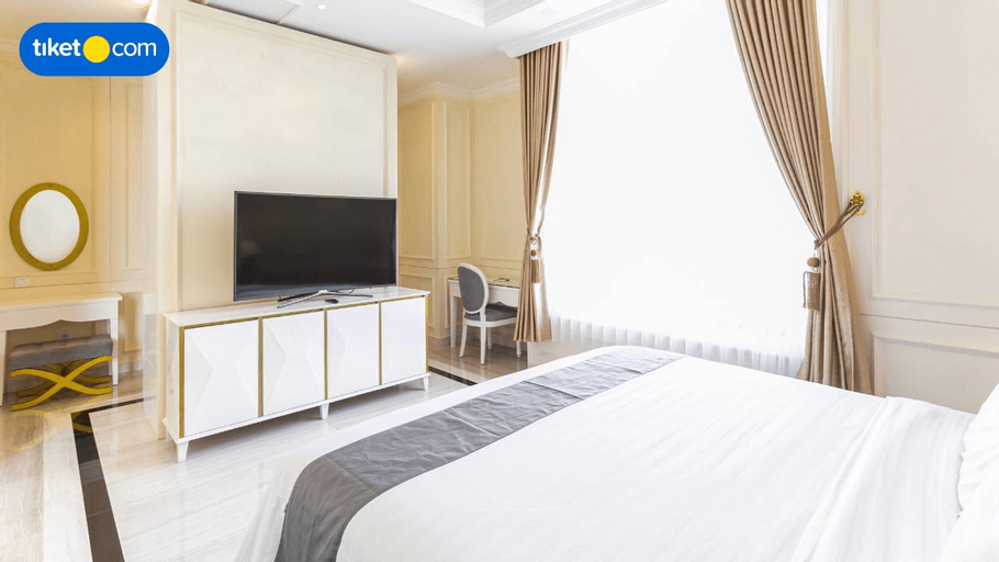 Bedroom 8