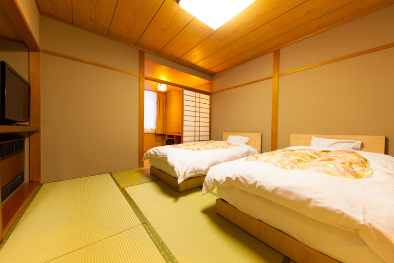 Bedroom 4, Awara Onsen Seifuso, Awara