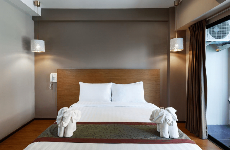 Bedroom 6