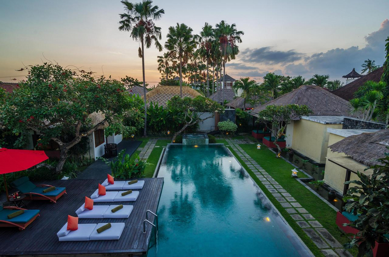 Swimming Pool 6
