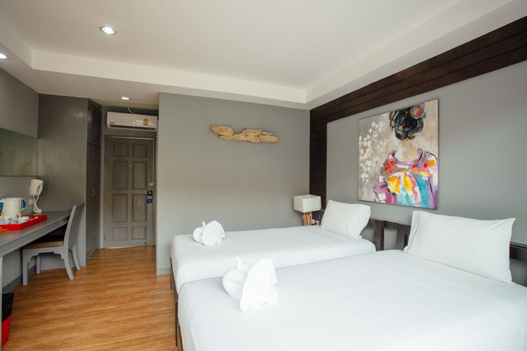 Bedroom 24