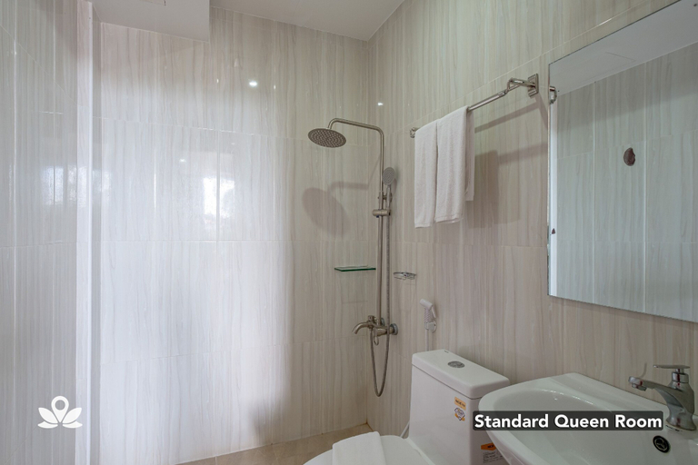 Bathroom 2, Ban-aw Candon, Candon City