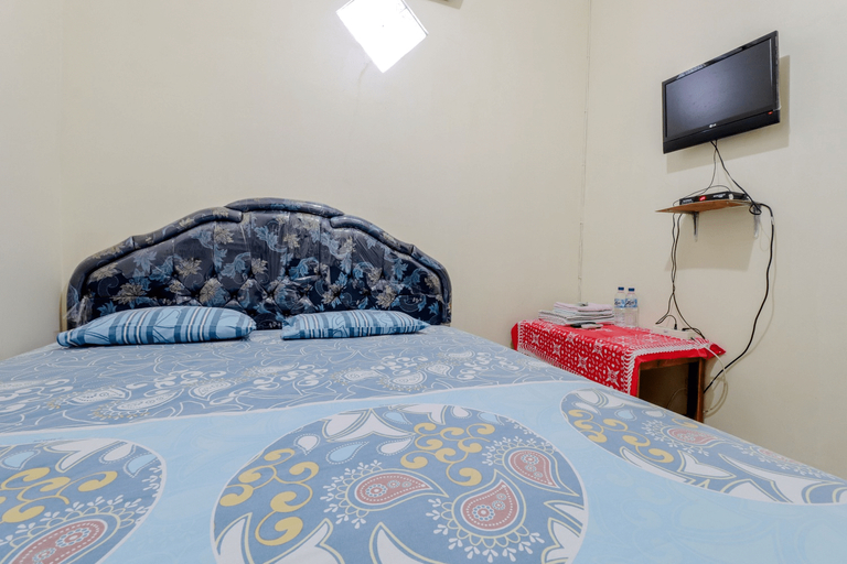 Penginapan Barokah Room Type - Standard Room With Air Conditioner