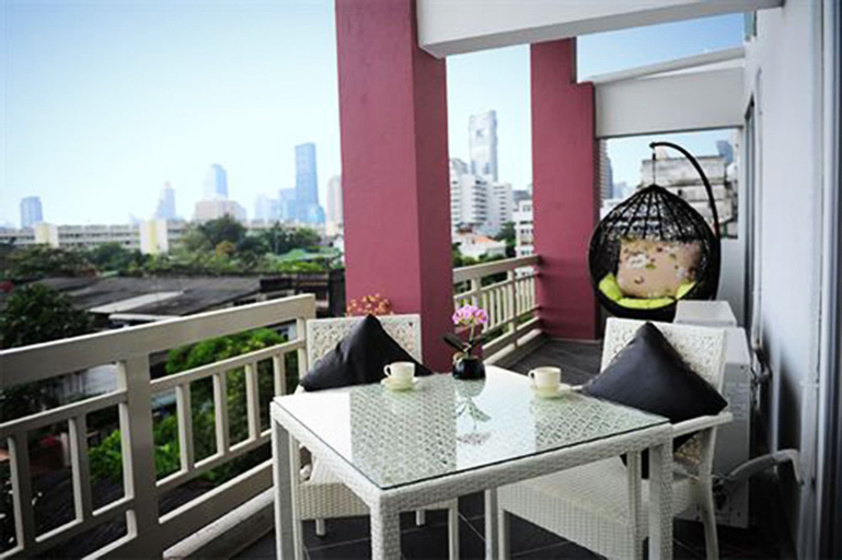 Baan Sabai Rama IV, Yannawa