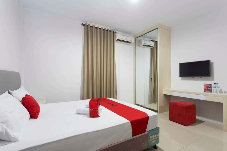 Bedroom 24