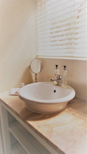 Bathroom 4, Avillahouse Guesthouse, eThekwini
