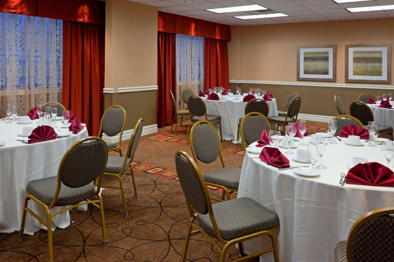 Food & Drinks 5, HOLIDAY INN SECAUCUS MEADOWLANDS, Secaucus