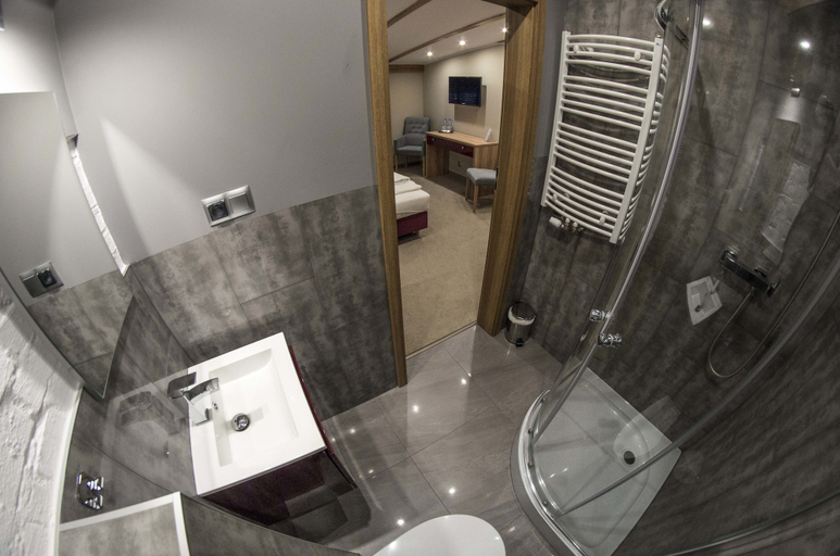 Bathroom 4, Kamienica Morska Gdynia, Gdynia