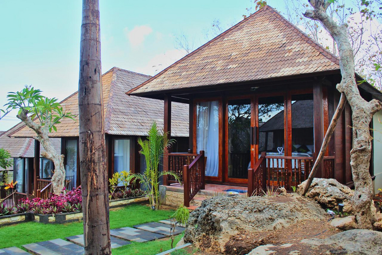 Exterior & Views 5