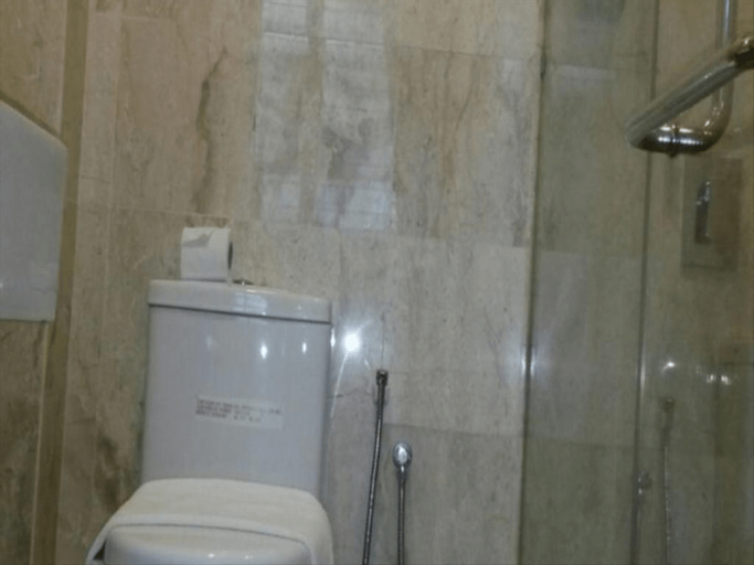 Bathroom 9