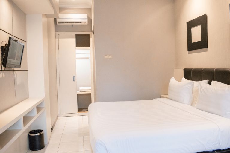 Bedroom 18