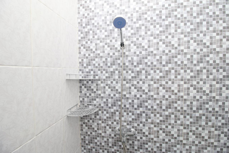 Bathroom 5