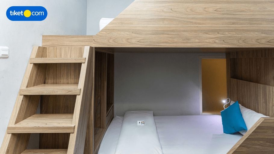Bedroom 9