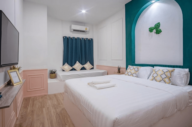 Bedroom 11