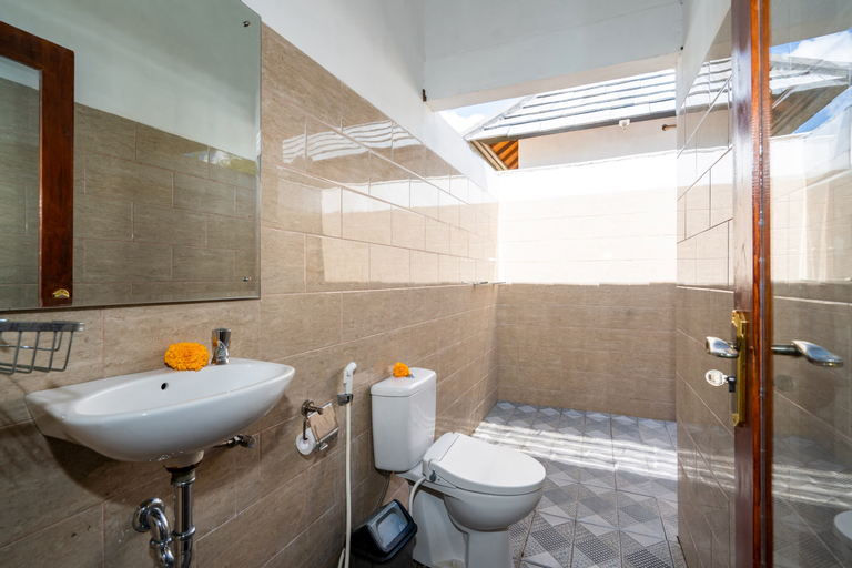 Bathroom 4