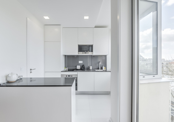 BO - Julio Dinis * Apartments & Parking, Porto