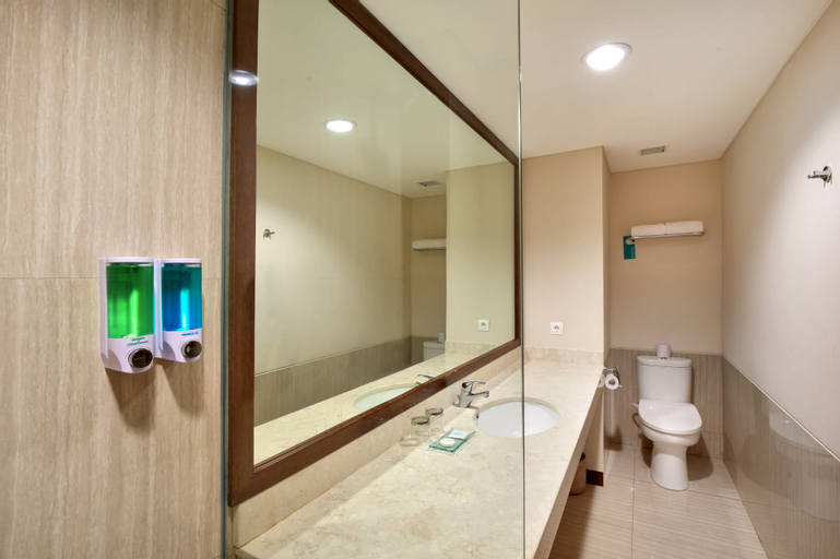 Bathroom 4