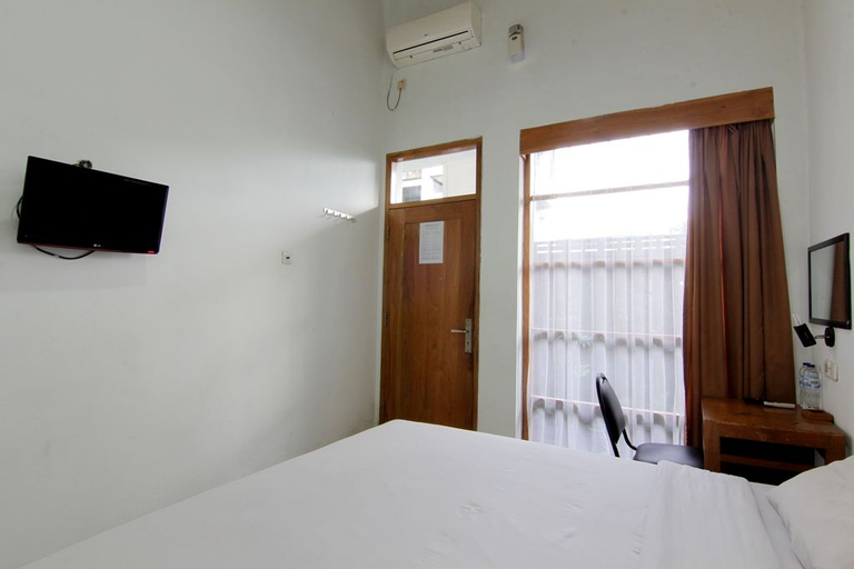 Bedroom 23