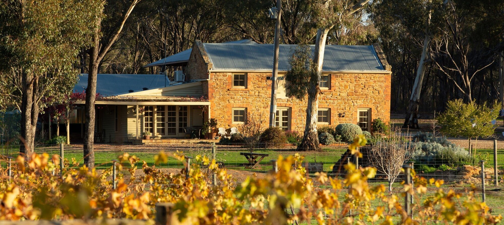 Exterior & Views 1, Byronsvale Vineyard and Accommodation, Gr. Bendigo - Inner West
