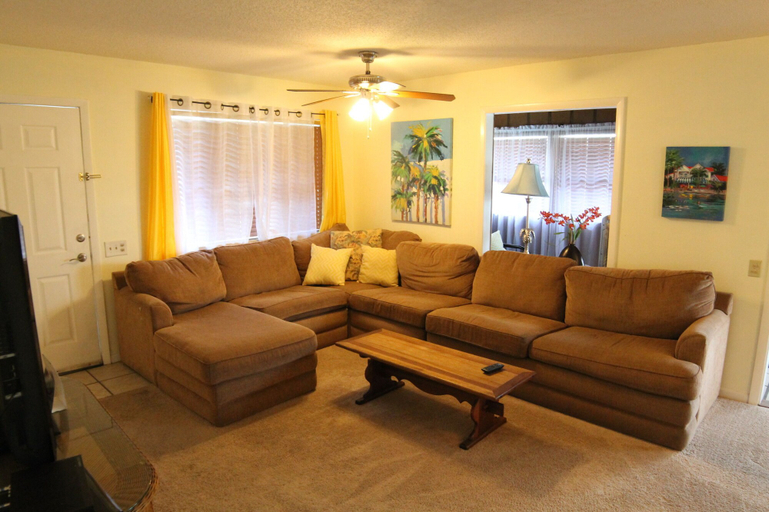 Others 5, Atlantic Oasis - Upper Unit, Saint Johns