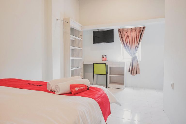 Bedroom 9