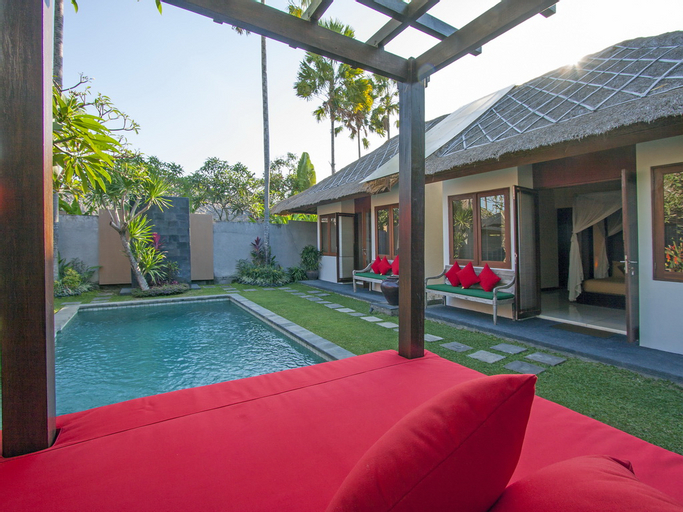 Swimming Pool 8