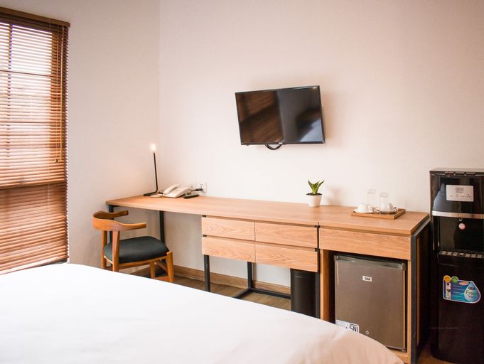 Bedroom 16