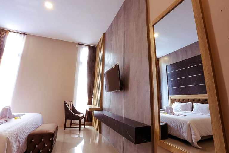 Bedroom 8