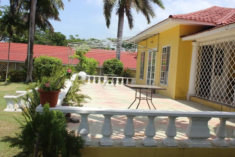 Sport & Beauty, Villa Loyola