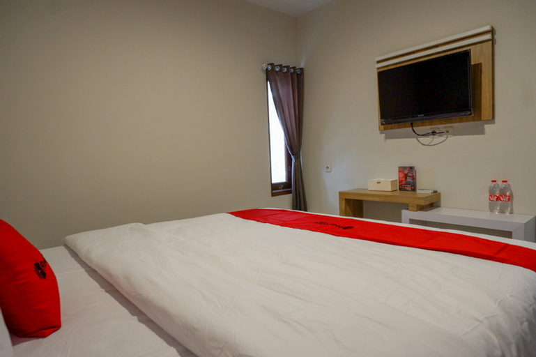 Bedroom 24