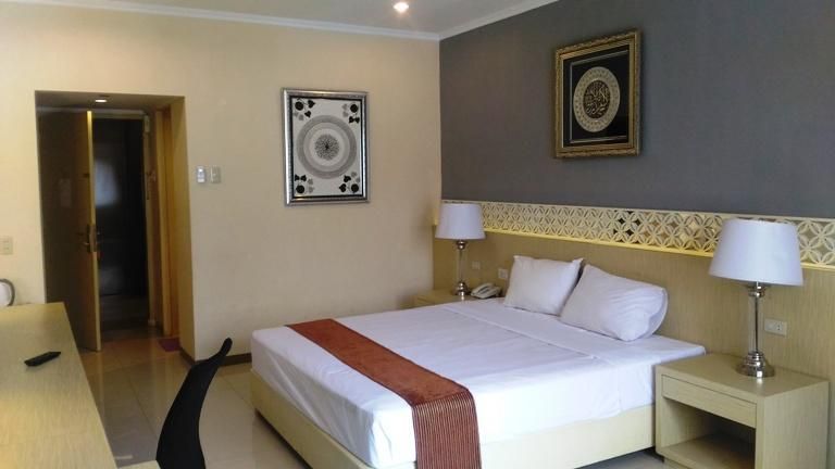 Bedroom 17