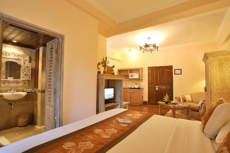 Bedroom 8