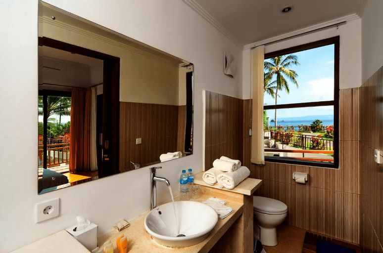 Bathroom 9