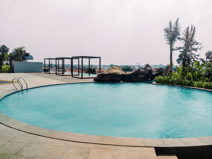 Sport & Beauty, Comfy Studio Grand Kamala Lagoon Apartment By Travelio, Bekasi