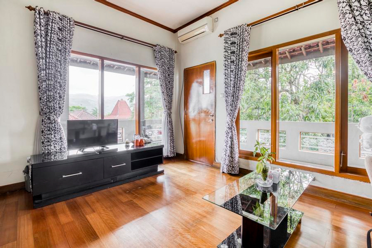 Roemah TelO Boutique House, Pasuruan