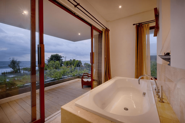Kutus Kutus Keramas Villa, Gianyar