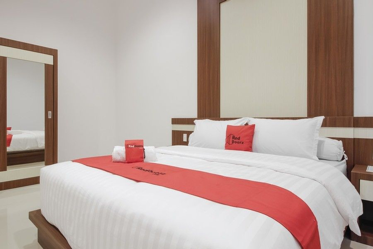 RedDoorz Premium @ Setiabudi Medan, Medan