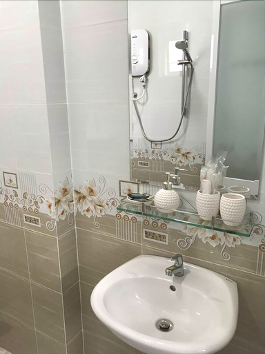 Bathroom 4, Saigon House 18Bis, District 1